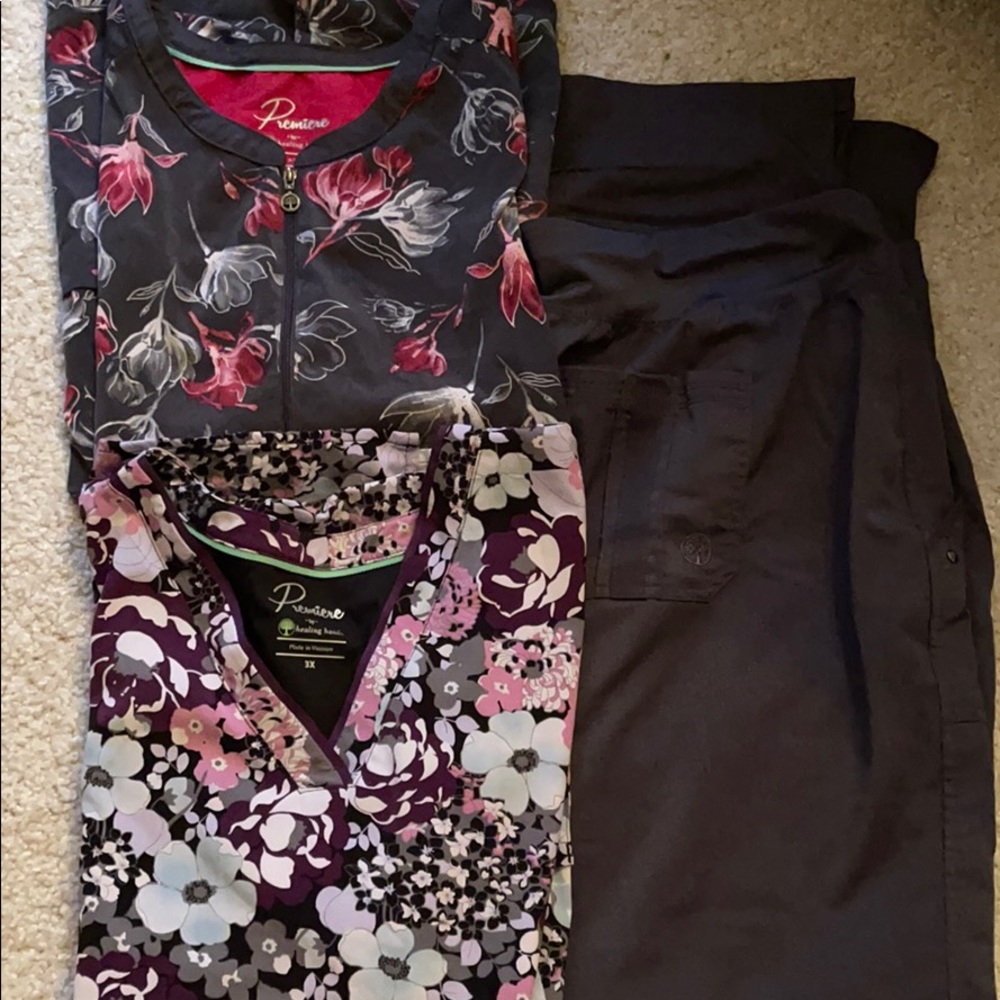 Scrub Set 2/3X